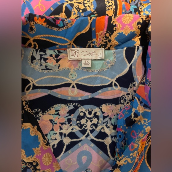 DG 2 Signature Collection Top 1X - Picture 2 of 3